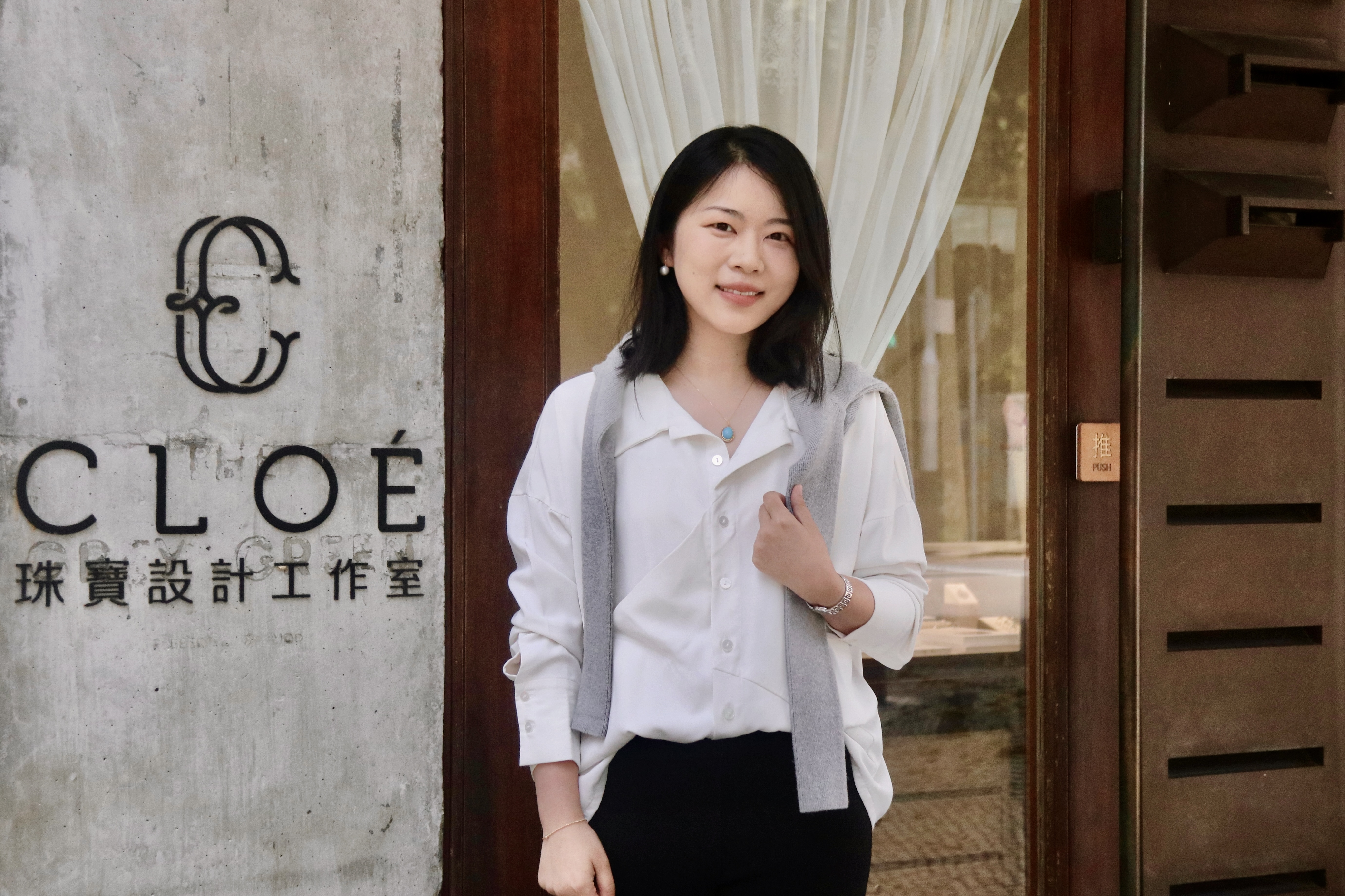 企業負責人 陳雅芳
